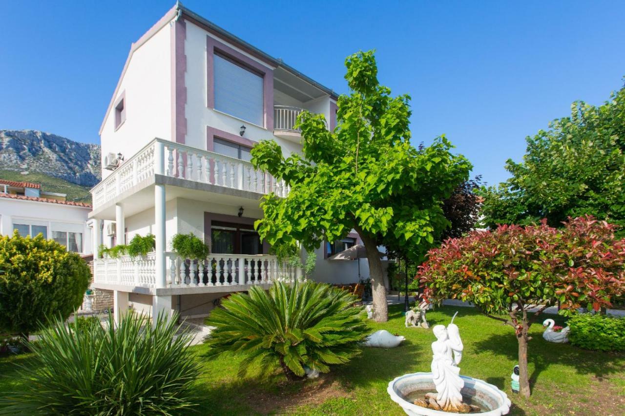 Apartmani Luis Kaštela Zewnętrze zdjęcie